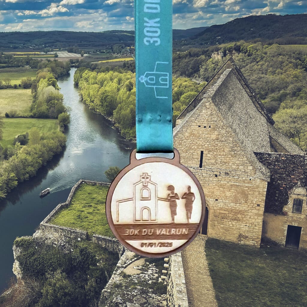 médaille en bois course village de france