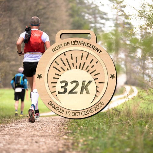 Médaille en bois distance personnalisable